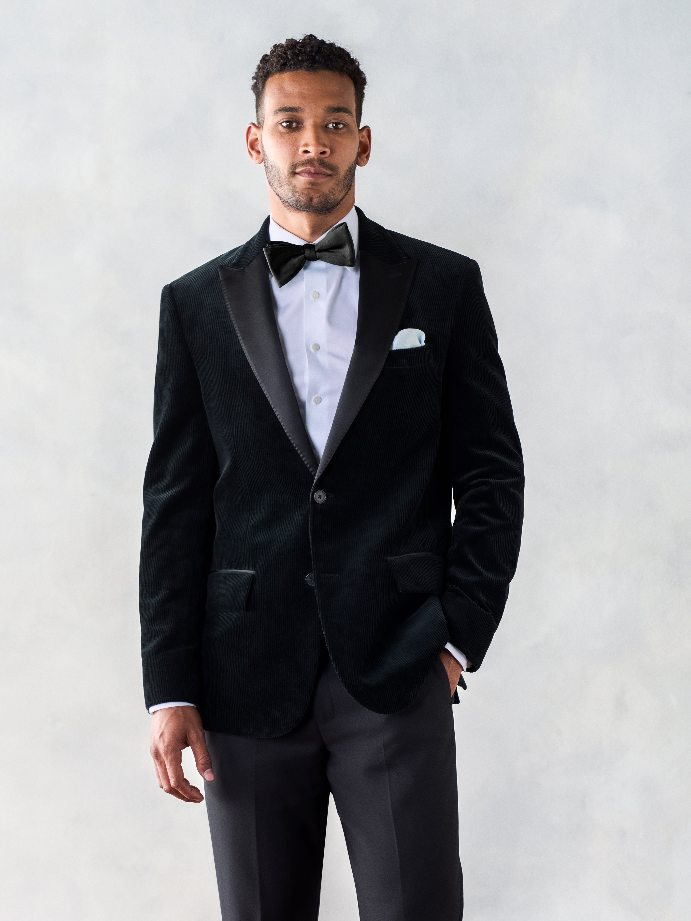 Black Slim Fit Business Black Tuxedo Suit For Men Single Breasted Three  Piece Set For Groom Party And Work Wear From Kuaileju, $87.67 | DHgate.Com
